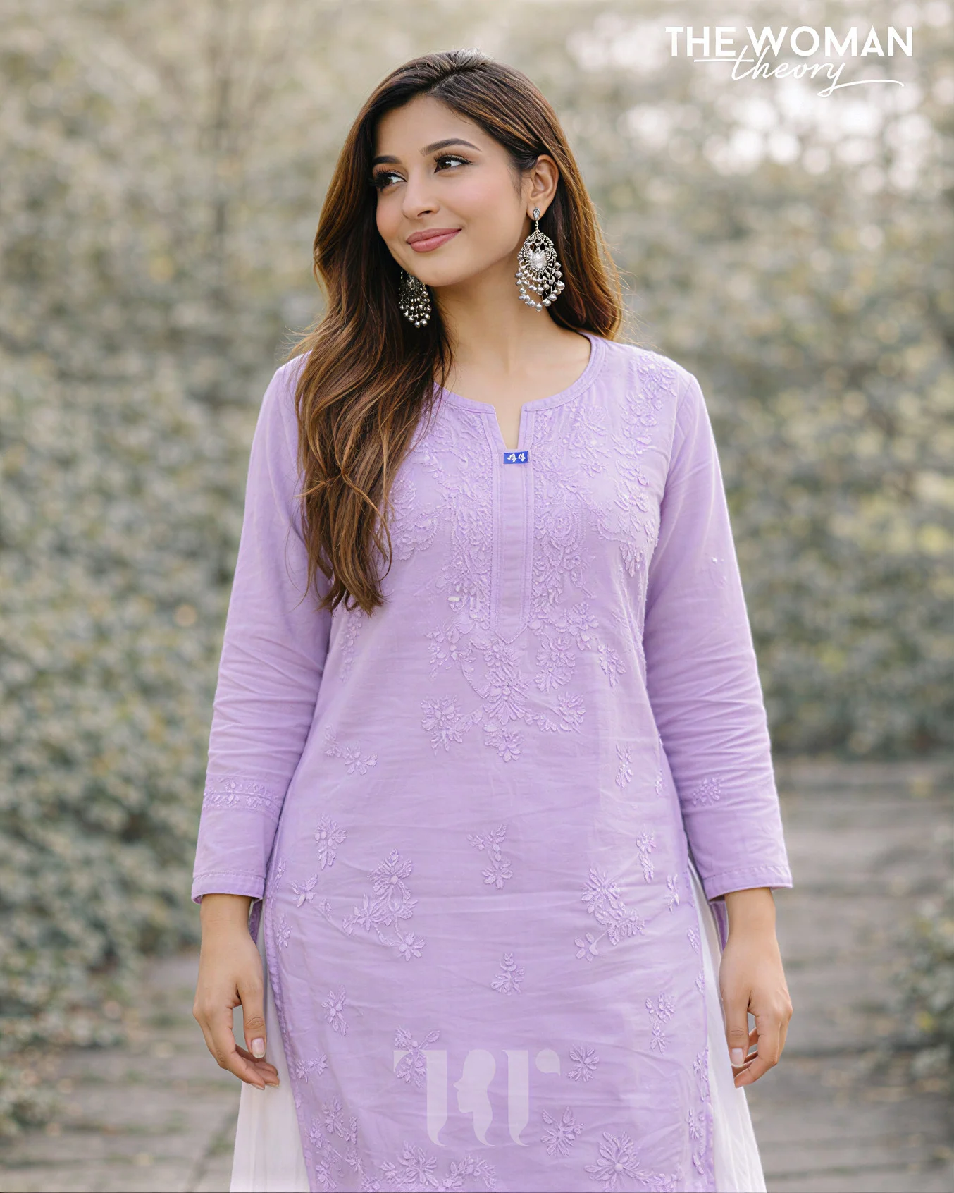 Chikankari Long Kurti (Multicolour)